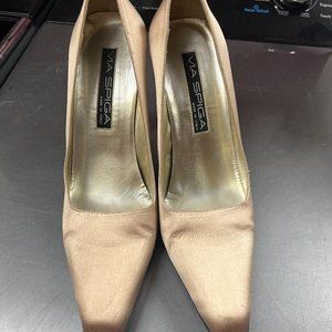 Beautiful Ballet Pink Designer Heels